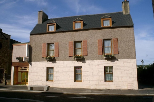 Gallery - Macdougall Clansman Hotel