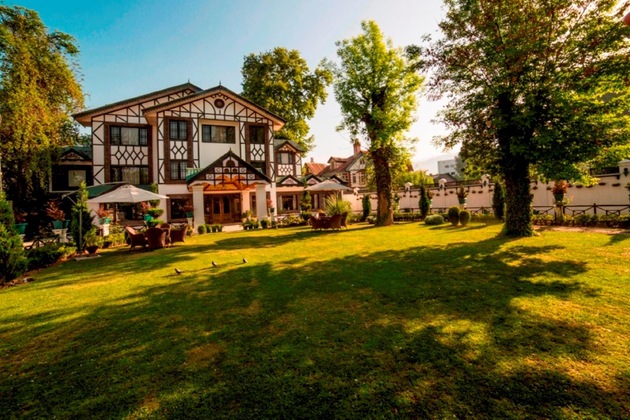 Gallery - Lemon Tree Hotel Srinagar
