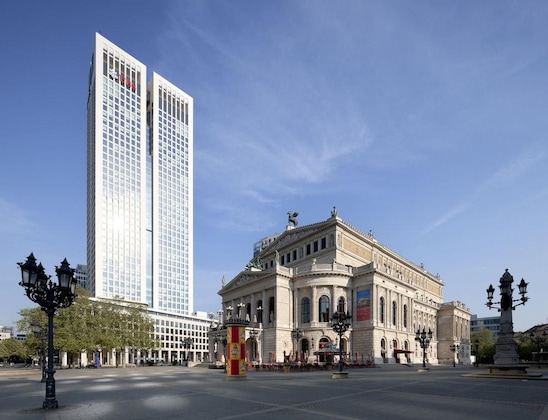 Gallery - Hilton Garden Inn Frankfurt City Centre