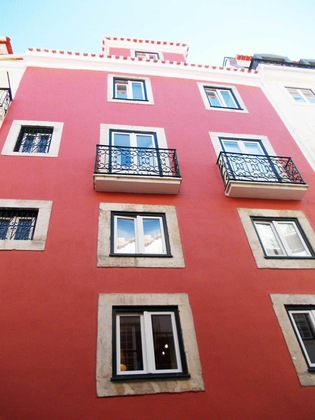 Gallery - Contemporary By Apartments Alfama