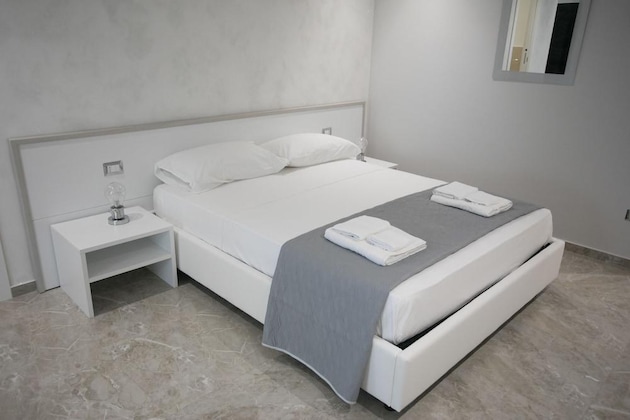 Gallery - Tropea Luxury & Charm