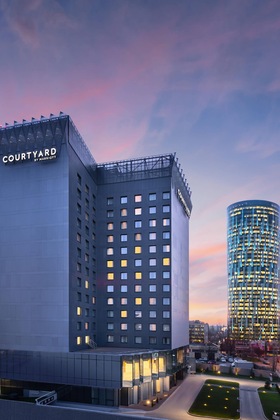 Gallery - Courtyard Bucharest Floreasca