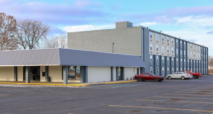 Gallery - American Inn And Suites Ferndale