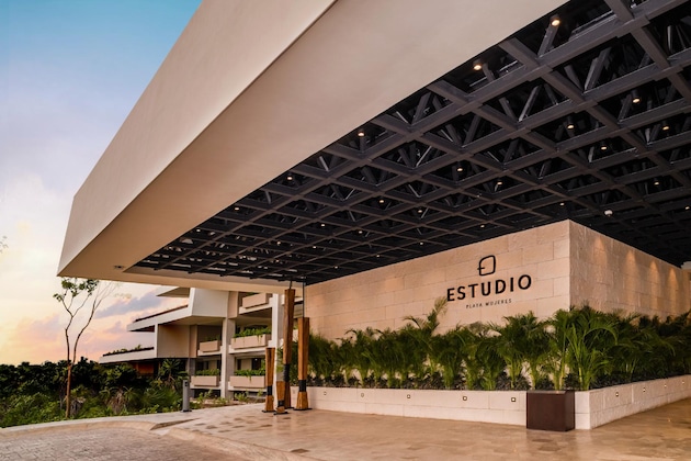 Gallery - Estudio Playa Mujeres