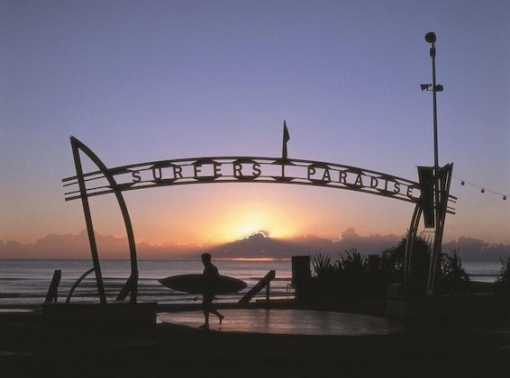 Gallery - H-Residences Surfers Paradise - Gclr