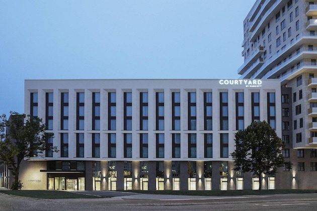 Gallery - Courtyard By Marriott Hamburg City