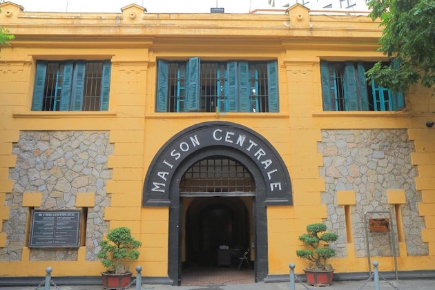 Gallery - Flora Centre Hotel & Spa