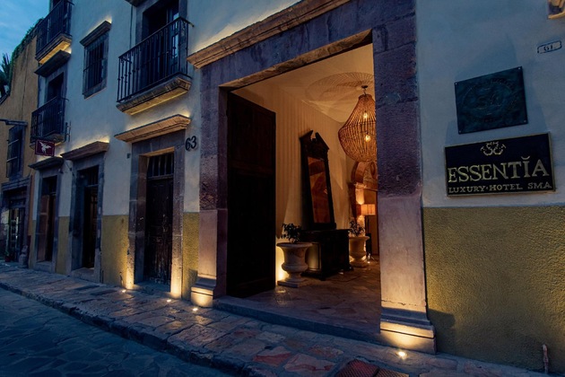 Gallery - The Essentia Hotel - Sma