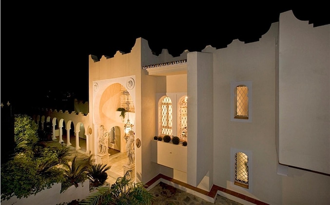 Gallery - Unique Luxurious And Palacial Villa