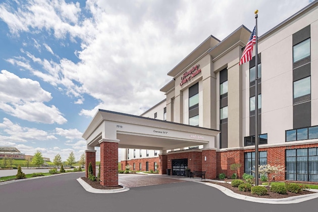 Gallery - Hampton Inn & Suites Bridgeview Chicago