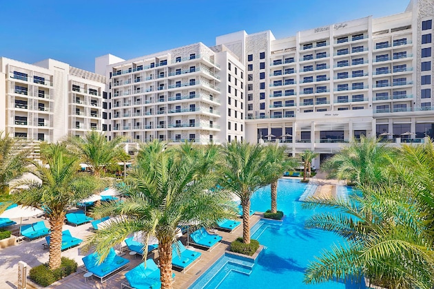 Gallery - Hilton Abu Dhabi Yas Island