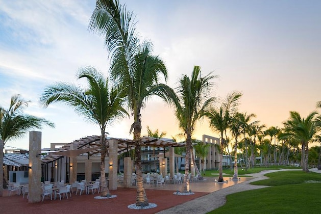 Gallery - Blue Beach Luxury Resort