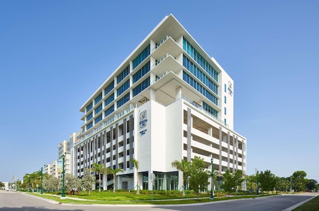 Gallery - Serena Hotel Aventura Miami