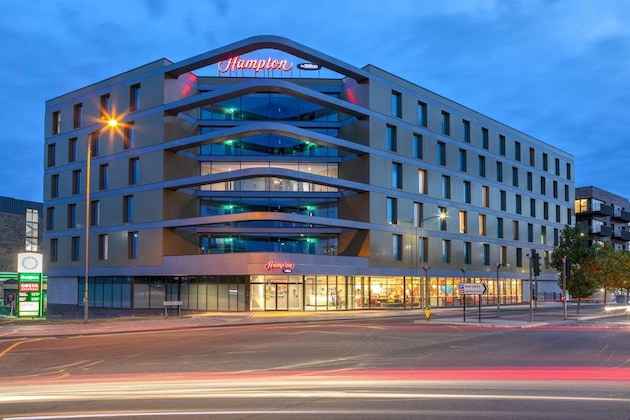 Gallery - Hampton By Hilton Ashford International
