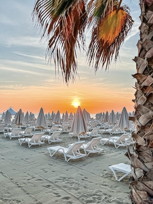 Gallery - Grand Blue Fafa Resort & Spa