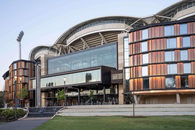 Gallery - Oval Hotel At Adelaide Oval