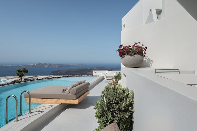 Gallery - Akra Suites & Spa