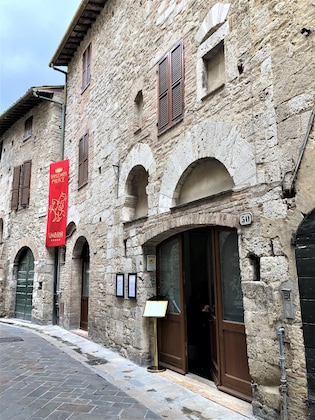 Gallery - San Gemini Palace