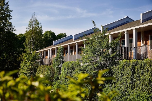 Gallery - Journey East Hampton