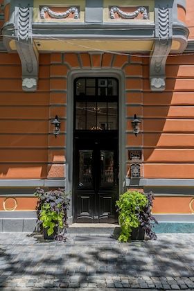 Gallery - 29A Guesthouse
