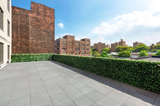 Gallery - Wingate By Wyndham Bronx Haven Park