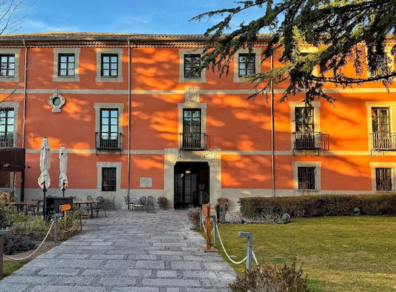 Gallery - Sofraga Palacio