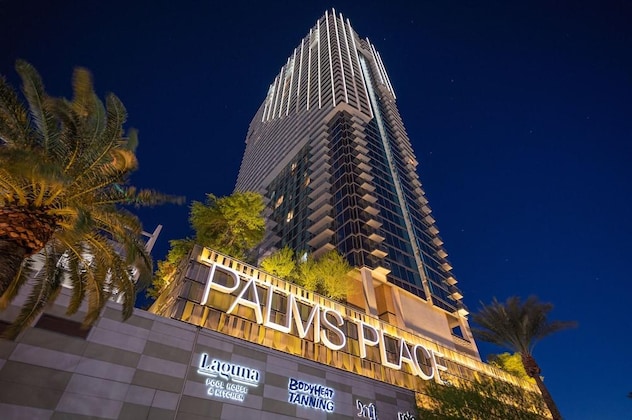 Gallery - StripViewSuites at Palms Place