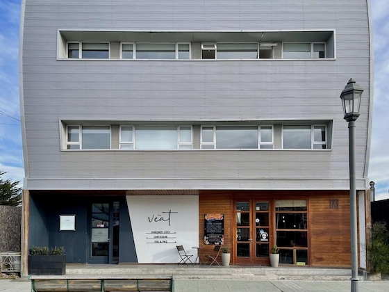 Gallery - The Veat