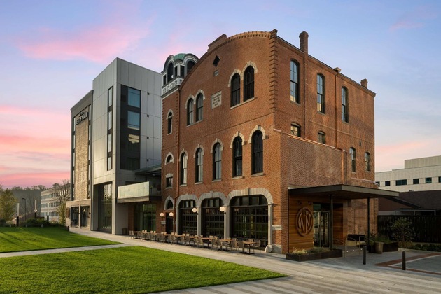 Gallery - Hotel West & Main Conshohocken Philadelphia, Tapestry Hilton