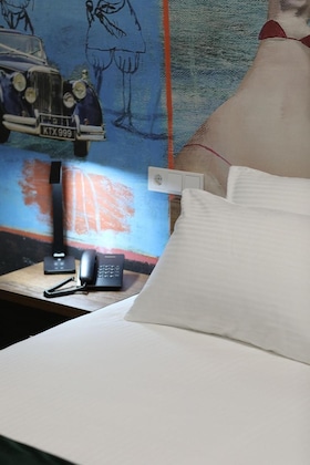 Gallery - Theory Hotel