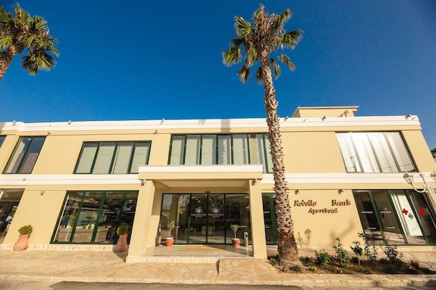Gallery - Robolla Beach