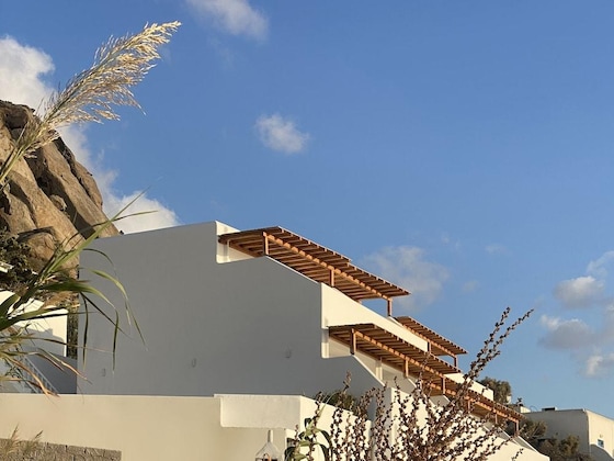 Gallery - Calistus Mykonos