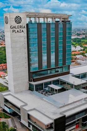 Gallery - Galeria Plaza Leon