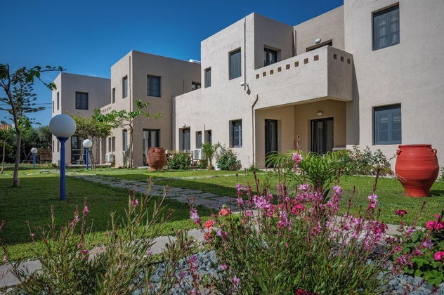 Gallery - Creteco Hotel & Suites