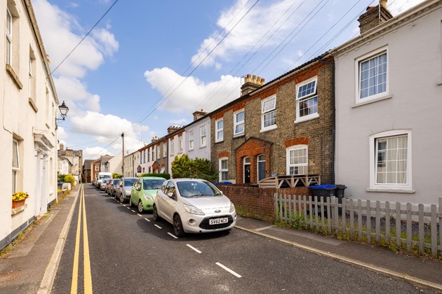Gallery - Salisbury Residences By Charles Hope