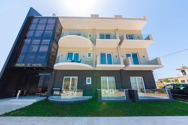 Gallery - Inada Hotel