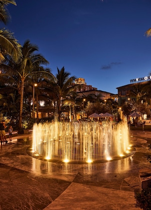 Gallery - Hotel Aka West Palm