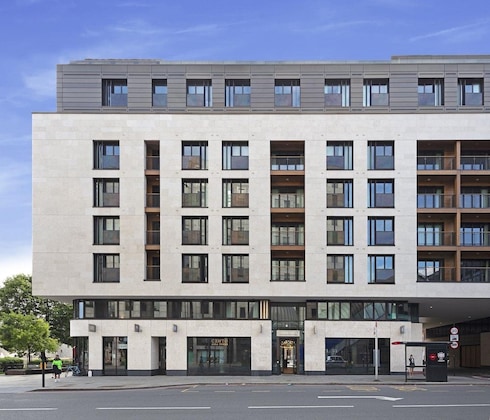 Gallery - Tower Suites