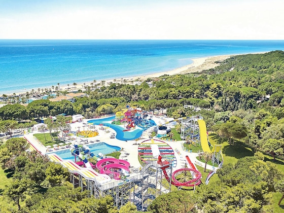 Gallery - Grecotel Luxme Oasis At Riviera Olympia & Aqua Park