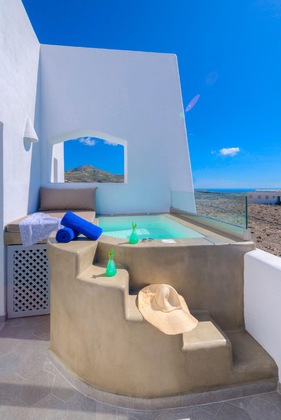 Gallery - White Harmony Luxury Suites