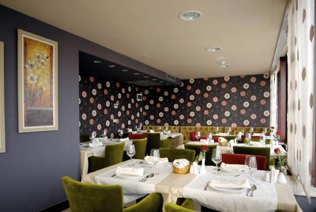 Gallery - Almina Hotel