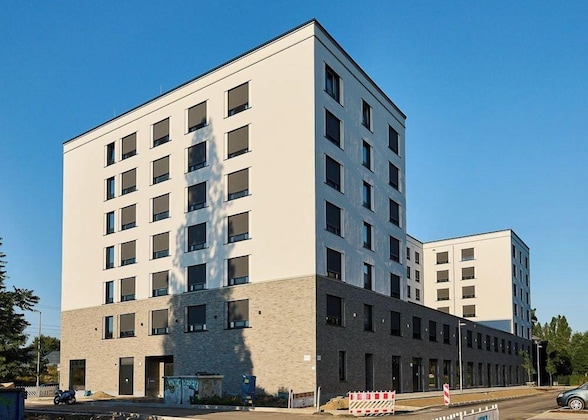Gallery - Habyt Berlin Waterfront