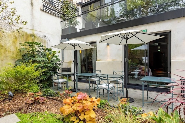 Gallery - Maison Boissière Barnes Residences