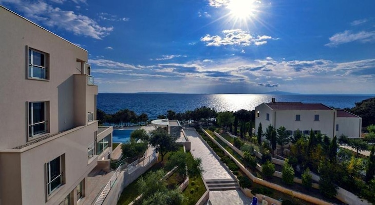 Gallery - La Luna Hotel