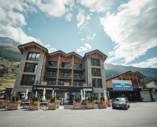 Gallery - Hotel Porta Cervino - Parking & Dining