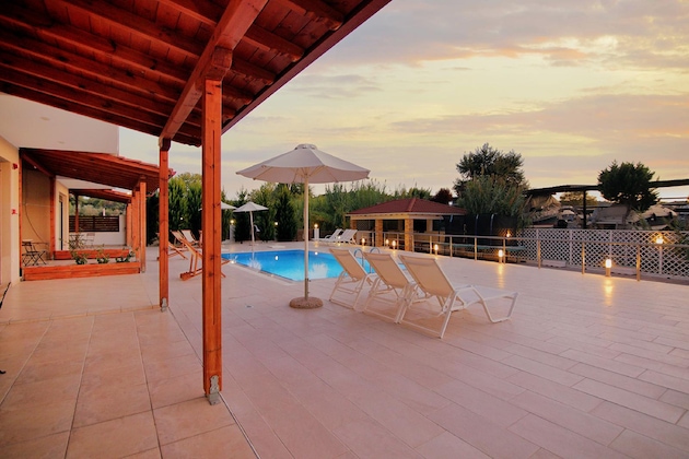 Gallery - Allegro Maisonettes