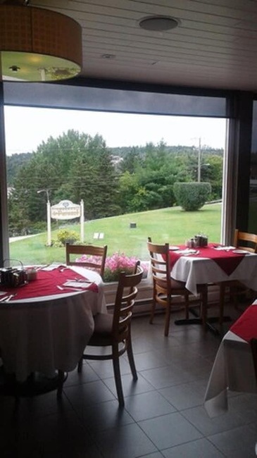 Auberge Le Parasol Chicoutimi Canada Auberge Le Parasol, Saguenay - logitravel