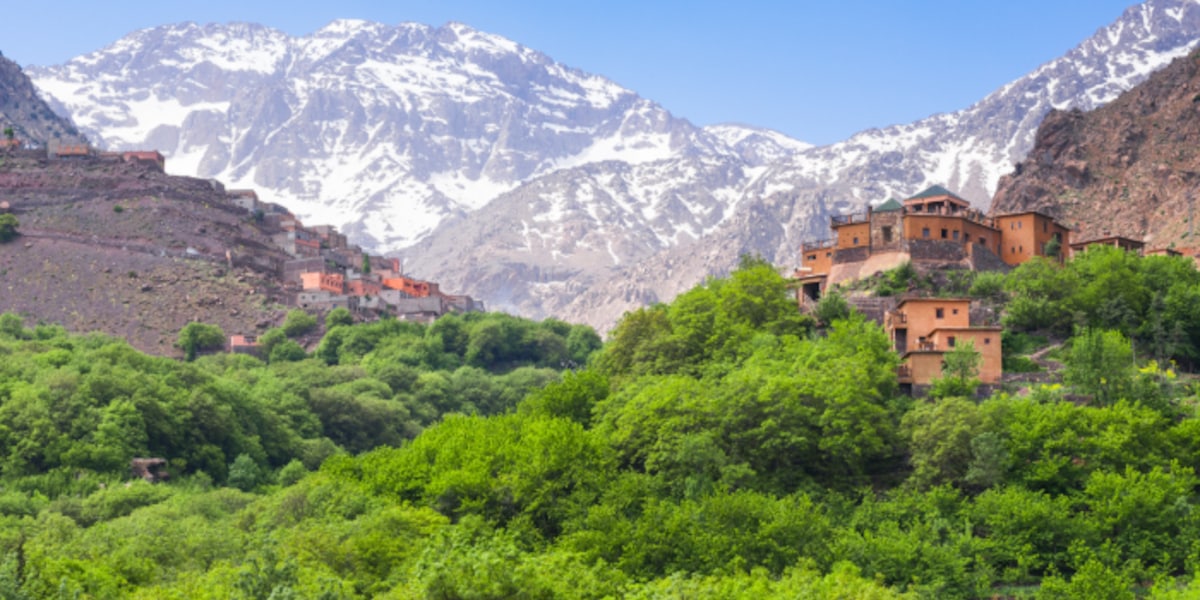 https://blog.logitravel.fr/wp-content/uploads/2025/06/Kasbah-du-Toubkal-Inlil-en-las-montanas-del-Atlas_342959306.jpg
