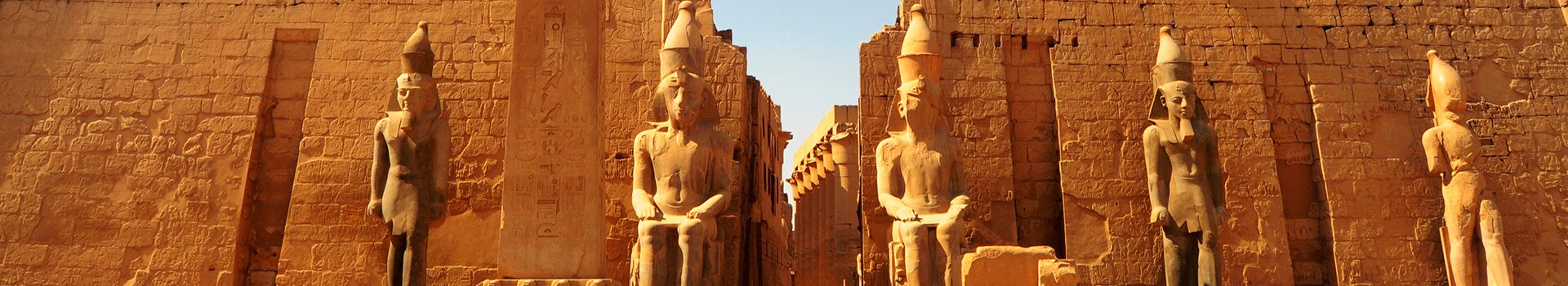 Luxor intl
