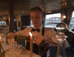 Itinéraire -  Croisière sur le Rhône : entre terroir, histoire et traditions locales (formule port/port) - CroisiEurope